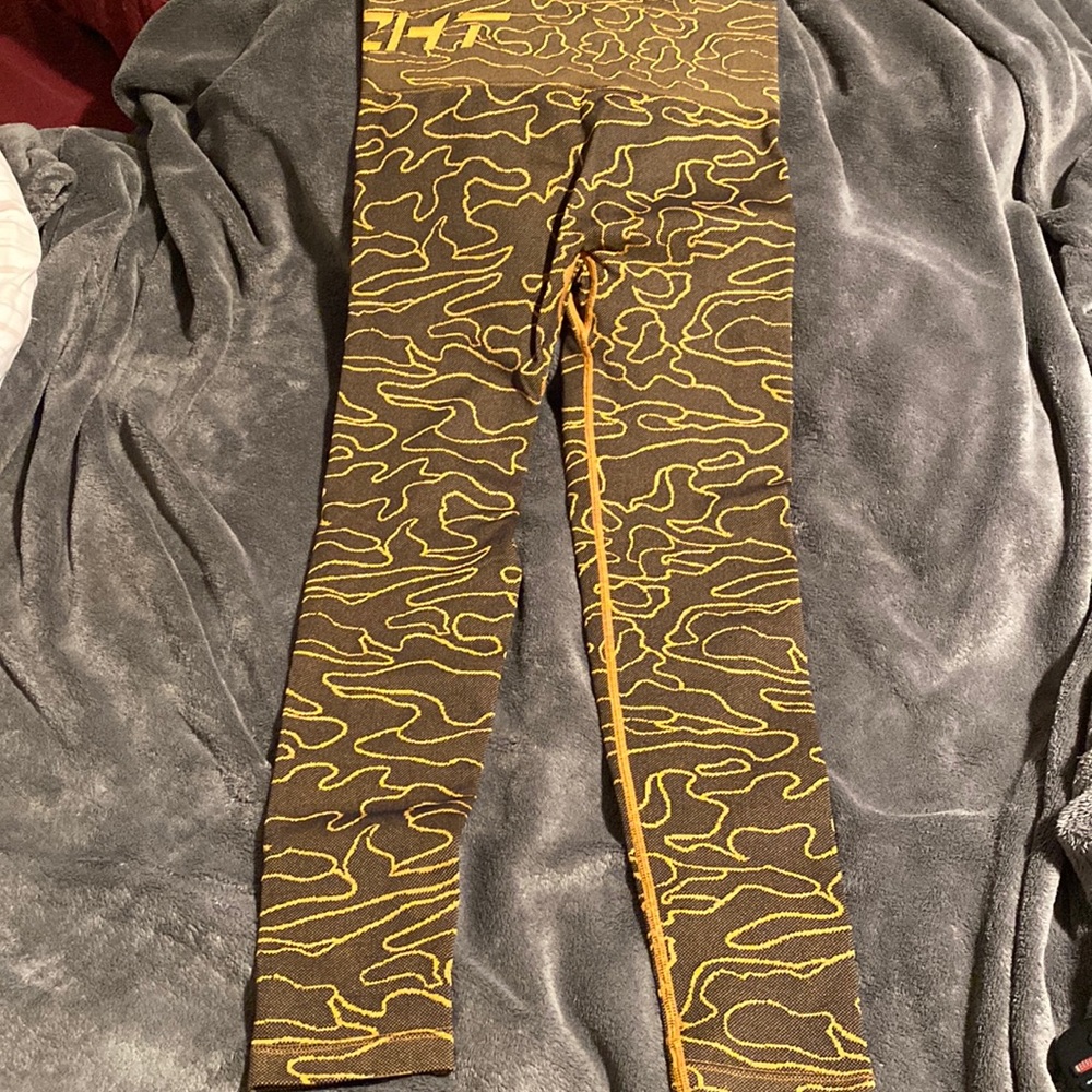 Women’s Echt workout leggings